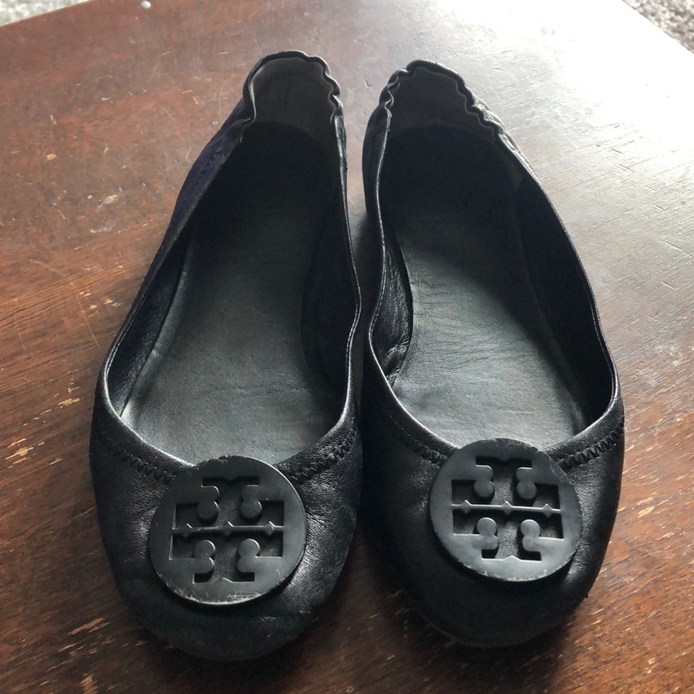 Size 7 Tory Burch all black ballet flats
